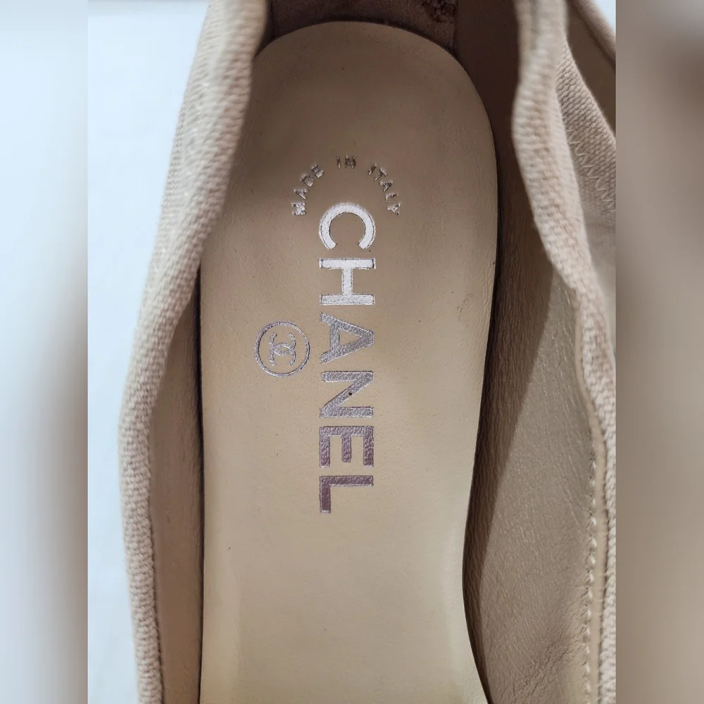 CHANEL Cap Toe Pumps Beige Canvas Snakeskin Leather EU 39.5 US 8.5